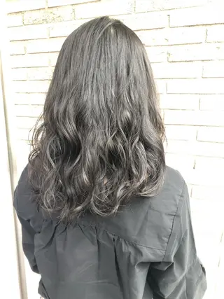ロング パーマ 小久保 なるみのヘアスタイル