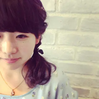 ミディアム セミロング カラー ヘアアレンジ la fith所属・rico_by ヘアとアイブロウのヘアスタイル