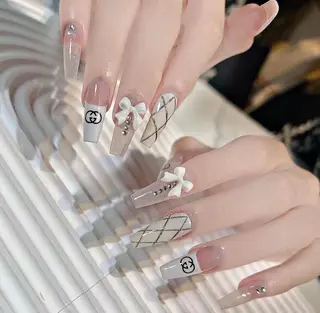 ネイル 米澤 ハナユキのネイルデザイン