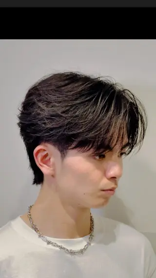 パーマ メンズ SALOWIN新宿三丁目所属・新宿/新宿三丁目 メンズハイライト梶原のヘアスタイル