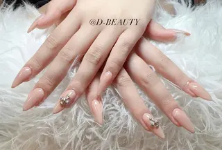ネイル D-BEAUTY Nailsalonのネイルデザイン