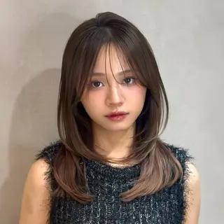 セミロング カラー フェリア サウスガーデン所属・静岡/韓国レイヤー/ 艶髪/サナのヘアスタイル
