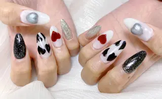 ネイル 小島 阿佑美のネイルデザイン