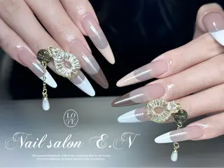 ネイル E.N🦋 長さ出し/持ち込みのネイルデザイン
