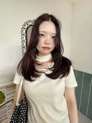 セミロング 縮毛矯正/ブリーチ なしWカラー/みゆのヘアスタイル