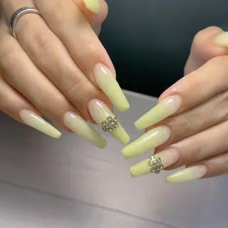 ネイル Larme yuriaのネイルデザイン