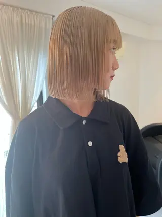 ミディアム ブリーチカラー🎀 韓国風/寺門美優のヘアスタイル