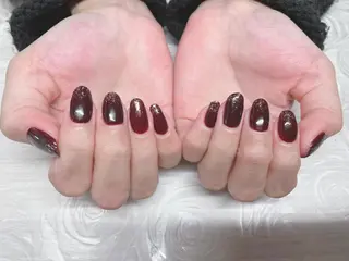 カラー 芦辺 香奈のネイルデザイン