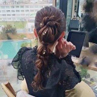 ロング ヘアアレンジ ヘアアレンジ/透明感 カラー/AKARIのヘアスタイル