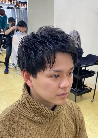 メンズ Loy所属・メンズヘア特化 パーマ 縮毛矯正🔷のヘアスタイル