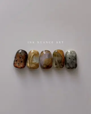 ネイル nailsalon YOLOのネイルデザイン