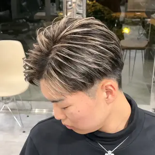 カラー メンズ REDEAL所属・上村 光希のヘアスタイル