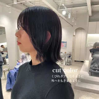 ミディアム 峯崎 葵のヘアスタイル
