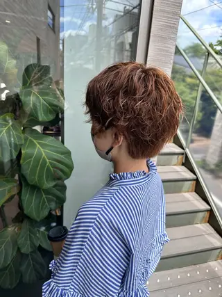 ショート カラー 韓国風/オシャレ /縮毛矯正/滝口琴未のヘアスタイル