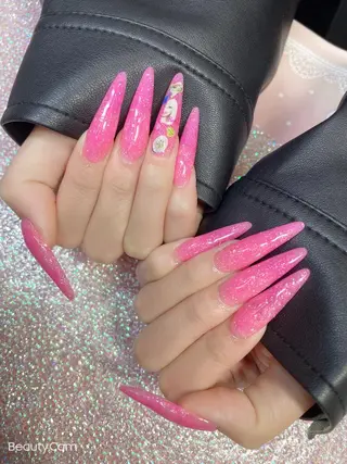 ロング ネイル 《LB》ラブリエ Nail&eyeのマツエク・マツパデザイン