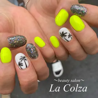 ネイル La Colzaのネイルデザイン