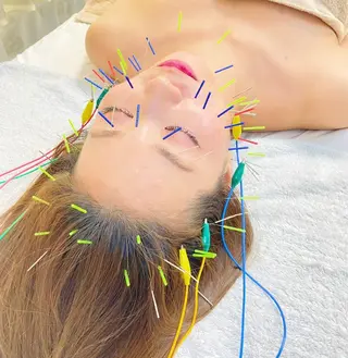 美容鍼灸サロン mahoroba院長のエステ・リラクイメージ