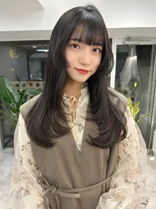 セミロング カラー INTRO.by Fi-Ne所属・韓国ヘア 店長NEGIのヘアスタイル