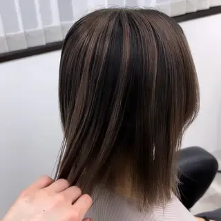 ミディアム カラー Ren. 🦋デザインカラーのヘアスタイル