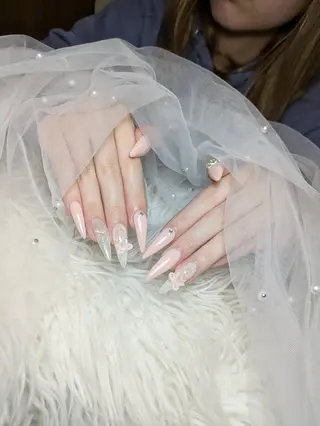 ネイル Queen Nail 柏店　クイーンネイルのネイルデザイン