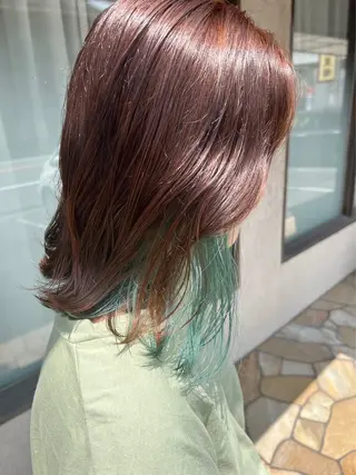 カラー IVERA二刀流⚔️ 横野圭⚔️のヘアスタイル
