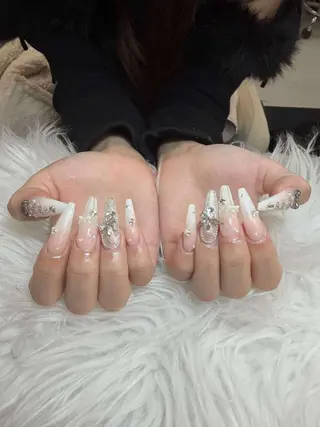 ネイル ゴテゴテ ネイルのネイルデザイン