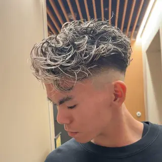 カラー パーマ メンズ 💋ホワイトメッシュ /パーマ/メンズ💋のヘアスタイル