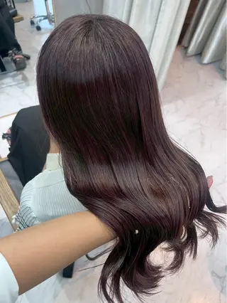 セミロング 透明感カラー🩶 Ayaka🩶のヘアスタイル