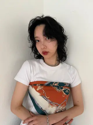 ミディアム カラー パーマ 高田 翔平のヘアスタイル