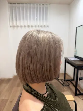 ミディアム A.casa所属・A.casa 藤原のヘアスタイル