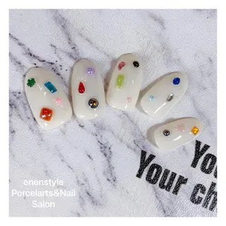 ミディアム ネイル 👑enen style👑のネイルデザイン
