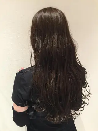 ロング カラー 松井 恵太のヘアスタイル