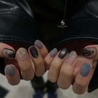 ネイル 前田 梨緒のネイルデザイン