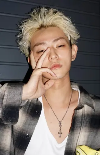 ショート カラー パーマ職人🔥池袋 こうたろうのヘアスタイル