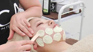 堀 和恵の眉毛・アイブロウイメージ