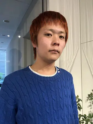 ショート カラー hinano ヒナノのヘアスタイル