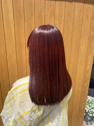 ロング カラー 安藤 沙英のヘアスタイル