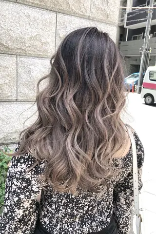 セミロング メッシュカラー 艶髪/西尾 幸樹のヘアスタイル