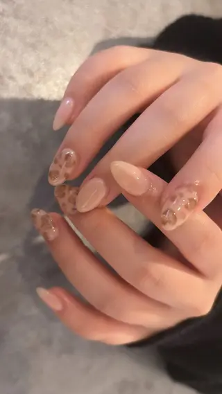 ネイル Mignon所属・Mignon 、のネイルデザイン