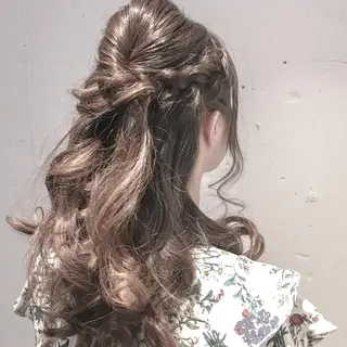 ロング カラー ヘアアレンジ トミタ アツシのヘアスタイル