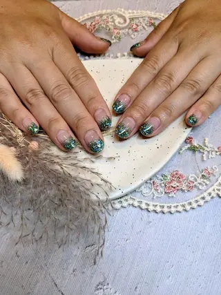 ネイル クレオエール 　のネイルデザイン