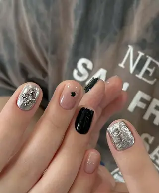 ネイル Oomiya 服部のネイルデザイン