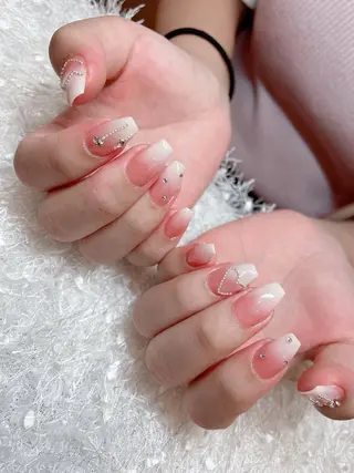 ネイル Le'a シズカのネイルデザイン