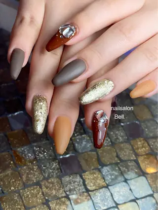 ネイル Y. Reonaのネイルデザイン