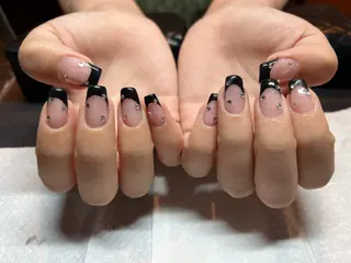 ネイル nail salon Luxury 梅田店所属・太田 侑里のネイルデザイン