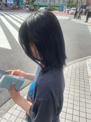 ミディアム 🩵Lutia新宿 ヒイラギ🩵のヘアスタイル