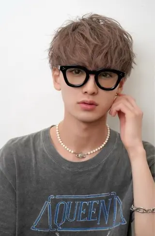 カラー aid渋谷所属・⚡️メンズパーマ /カラーおび⚡️のヘアスタイル