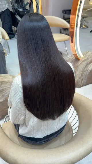 セミロング カラー レイヤー❣️縮毛矯正 川村利幸のヘアスタイル