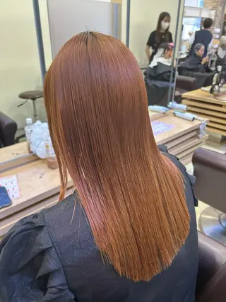 ミディアム 暖色ｶﾗｰ/ﾚｲﾔｰ ｶｯﾄ/Yunaのヘアスタイル