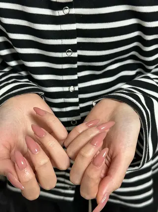 ネイル NAIL Alaia ☆AIのネイルデザイン